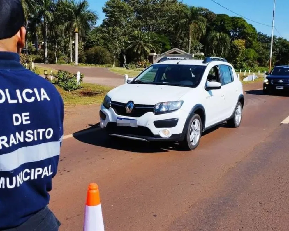 Puerto Iguazú: falsificaban firmas y cobraban coimas para liberar vehículos retenidos en operativos