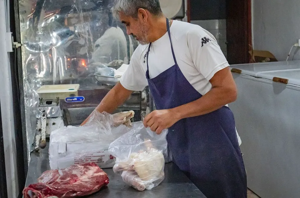 El primer trimestre del 2024 la industria produjo 745 mil toneladas de carne.  

