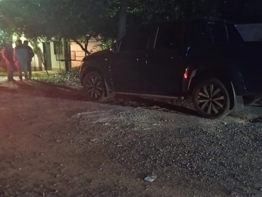 La camioneta fue abandonada poco después del asalto armado. //Foto: Policía de Misiones.