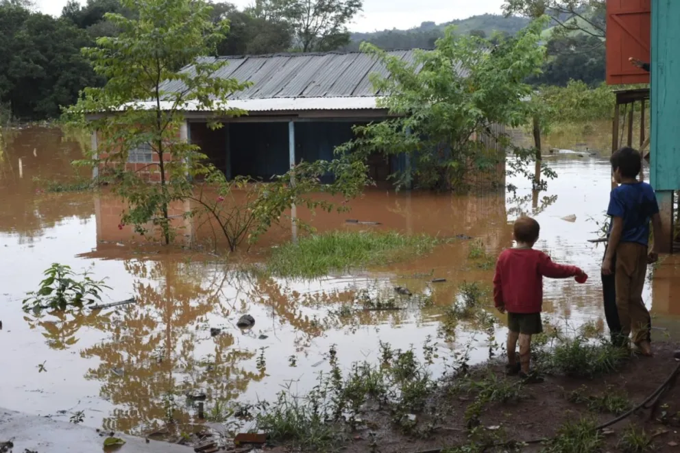 Más de 30 familias ya fueron evacuadas en El Soberbio