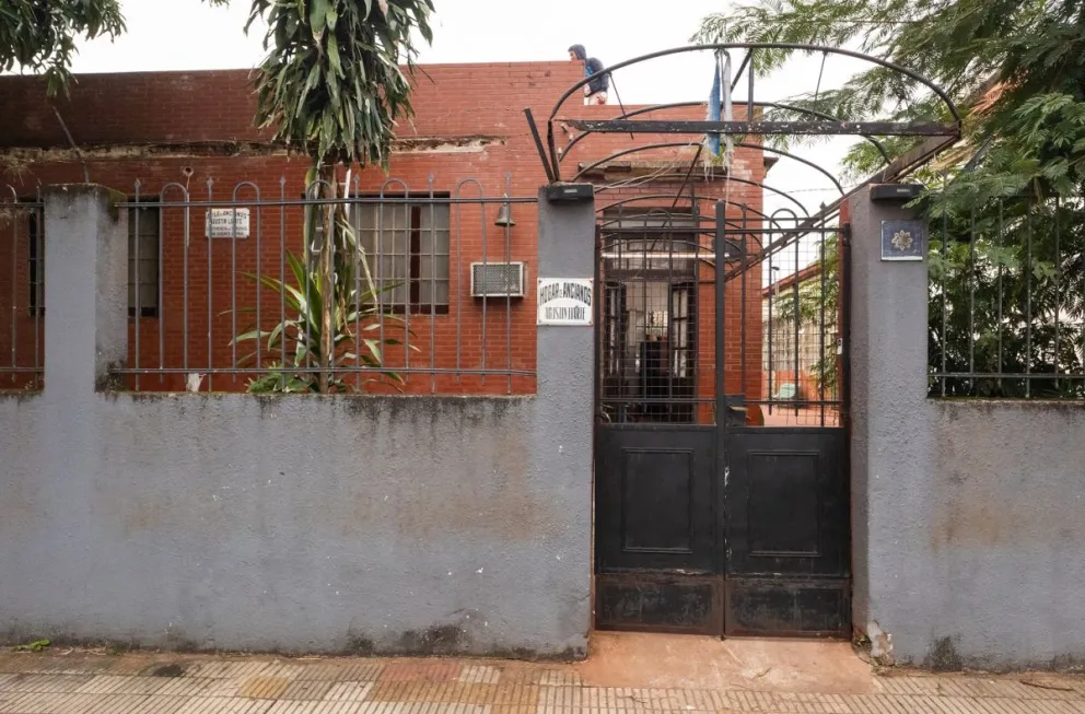 El hogar se encuentra ubicado en Israel 2638, en el barrio Palomar de Posadas. Fotos: Matías Peralta