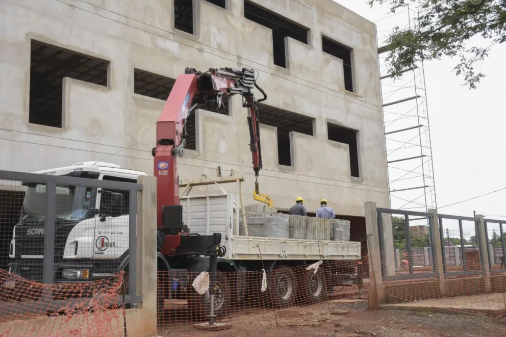 La construcción sigue paralizada. //Foto: El Territorio.