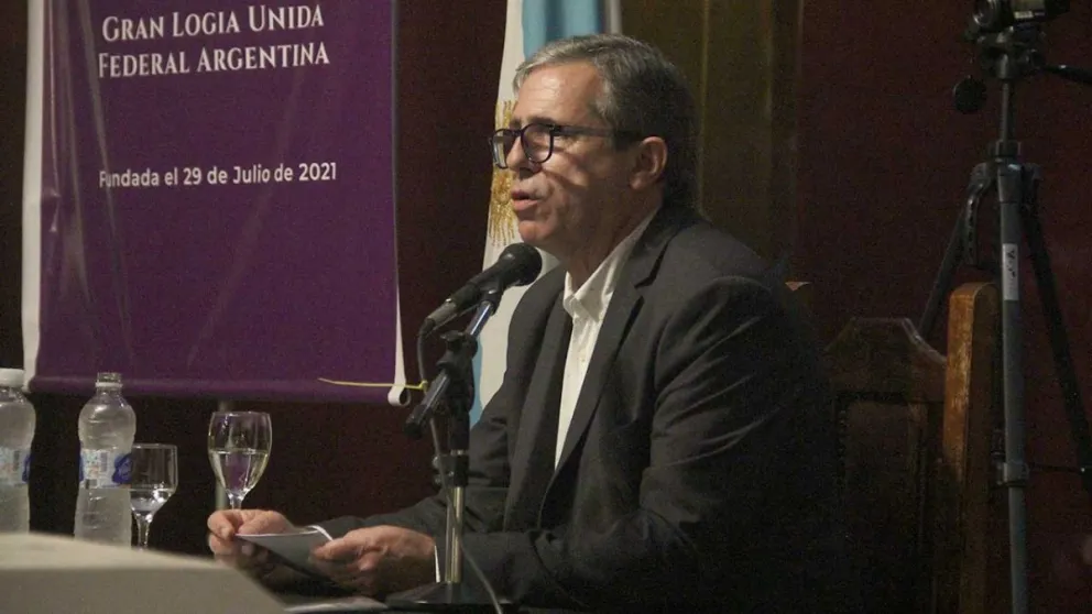 Roberts brindó charla en la Logia y dialogó con El Territorio. Foto: Mg. De Sousa