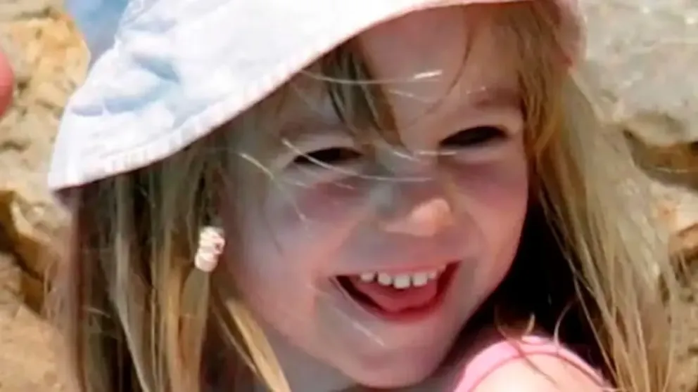 Madeleine McCann desapareció en mayo de 2007 en un hotel de Praia da Luz mientras vacacionaba con sus padres.

