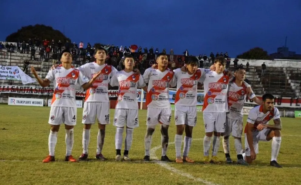 La Franja tuvo que que sortear a un duro rival como Central Iguazú desde el punto de penal. 