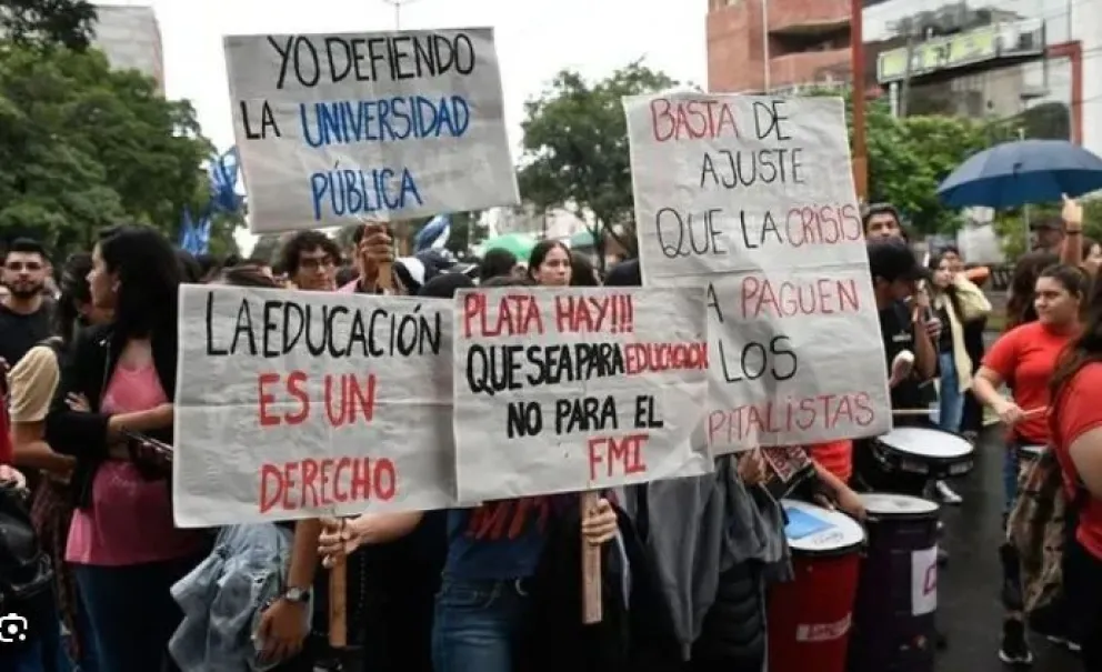 Manifestación de estudiantes de universidades públicas.