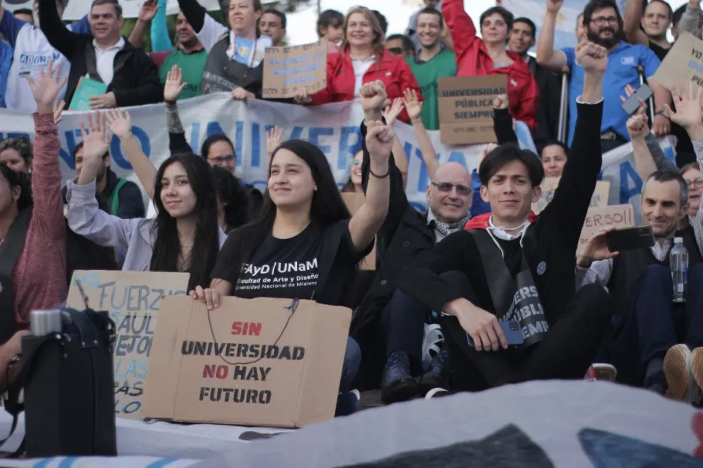 Hace una semana se realizó la marcha federal universitaria. //Foto: Alex Wereszczuk.