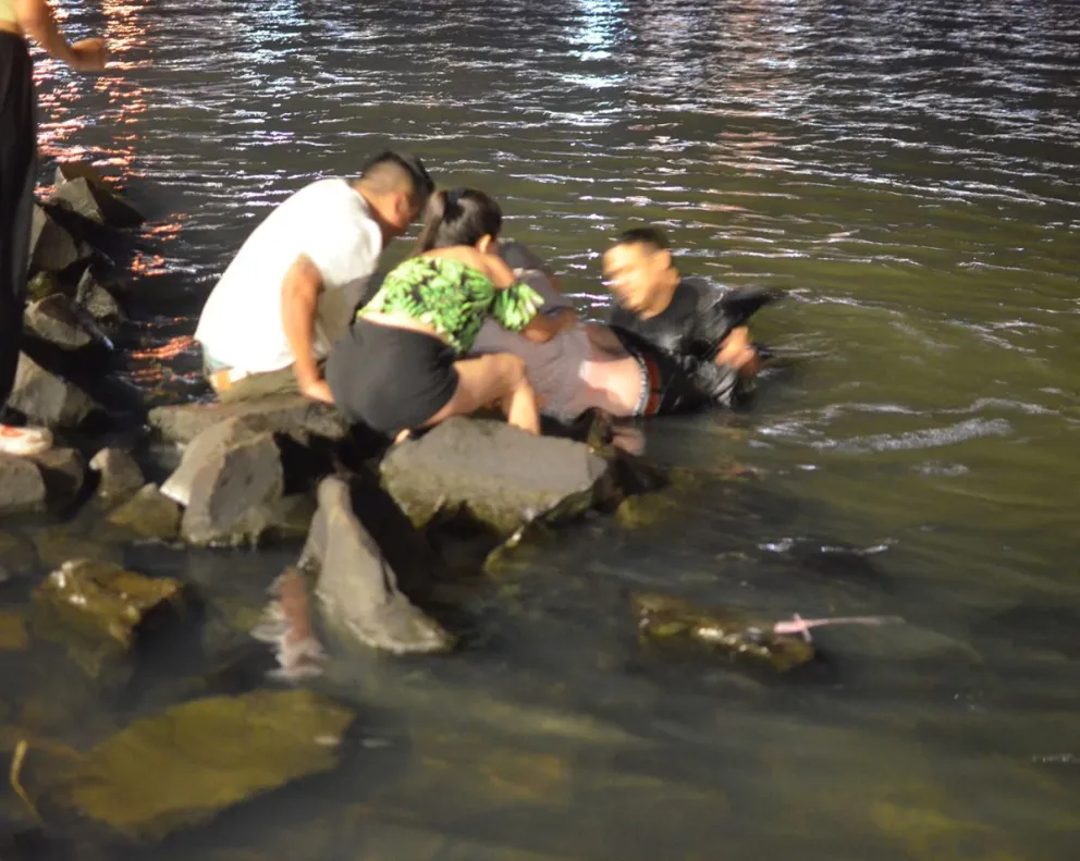 Posadas: rescataron a un hombre de las aguas del río Paraná