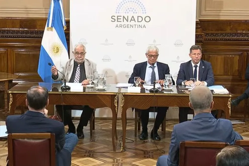 El ministro de Justicia, expuso sobre lo que considera una problemática sobre la que hay que trabajar. //Foto: parlamentarios.