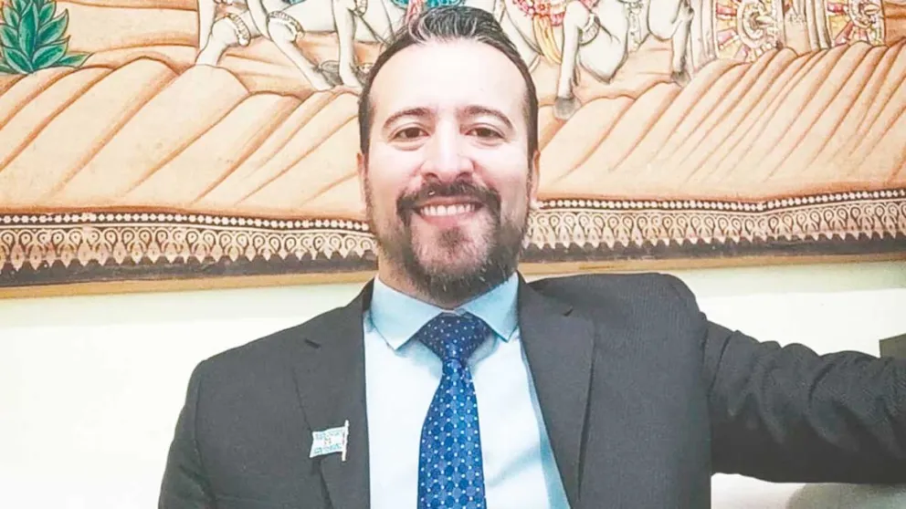 Matías Lezcano. Profesor en Ciencias Políticas