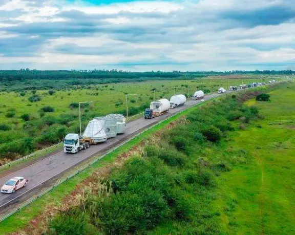 Santo Tomé: convoy de camiones brasileros pasaron la frontera rumbo a ...