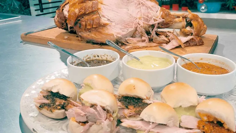 Pernil de cerdo, una de las piezas muy buscadas para estas fiestas.