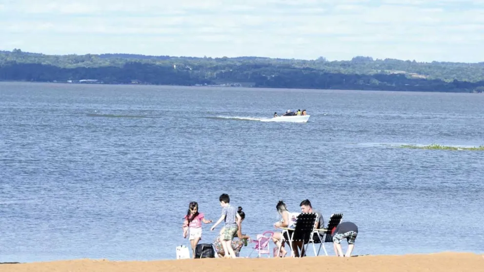 Las playas son una buena alternativa para aplacar el calor y sumarle diversión a los festejos. //Foto: Guadalupe de Sousa