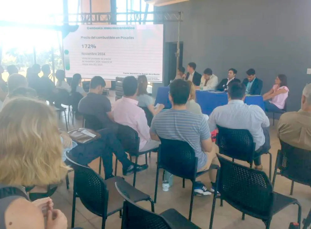La primera audiencia pública del 2025 por la suba del boleto de colectivo se realizó en el Parque de la Ciudad. 