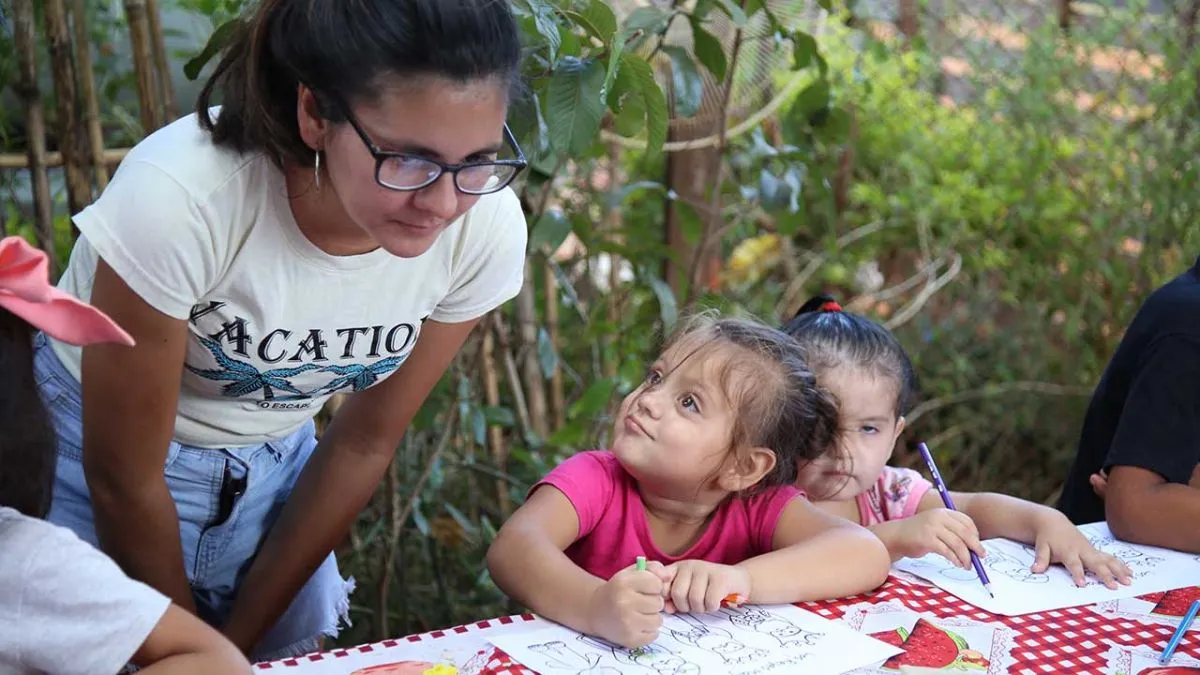 Jóvenes por la educación