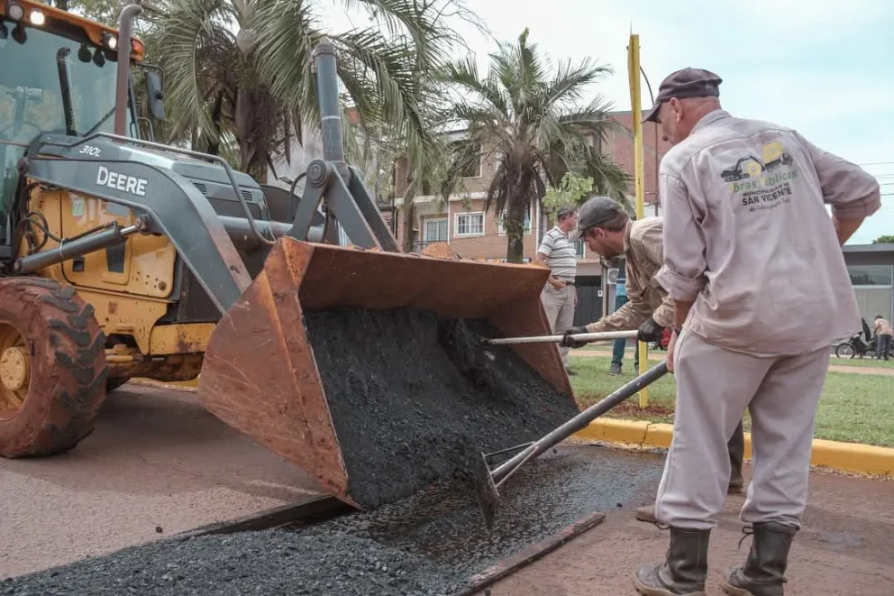 Obras y capacitación para fortalecer la seguridad vial en San Vicente  imagen-6