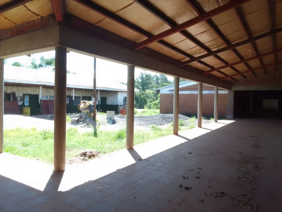 Paralizadas las obras desde 2023, sin expectativas de que continúe. //Foto: Graciela González.