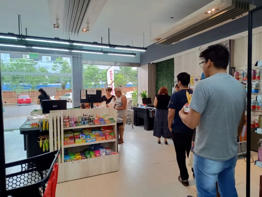 Las ventas en supermercados cayeron en enero y reflejan un consumo debilitado imagen-6