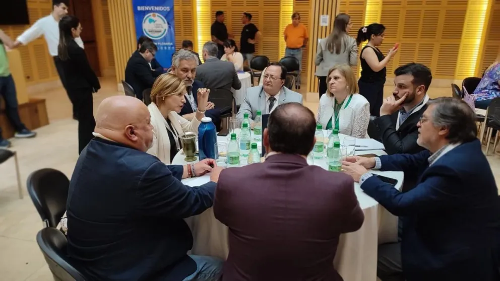 Una de las reuniones de Parlamentarios del Norte Grande realizado el 11 de septiembre del 2024 en Misiones.