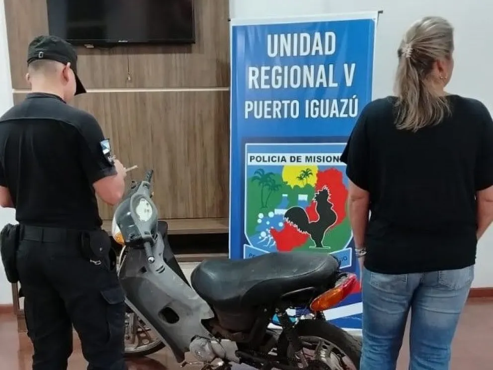 La moto fue reconocida por su propietaria. //Foto: Norma Devechi.