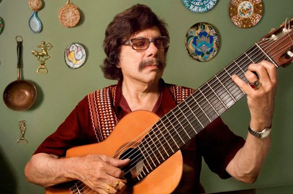 Ramón Ayala.