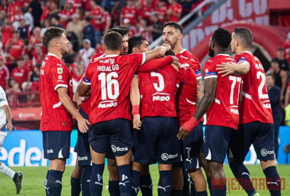El Rojo buscará mantener la racha ganadora, esta vez en la competencia internacional. //Foto: @Independiente.