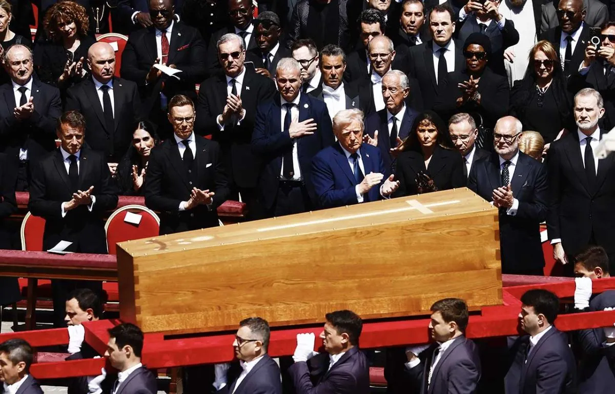 Trump y Macron despidieron al Papa argentino