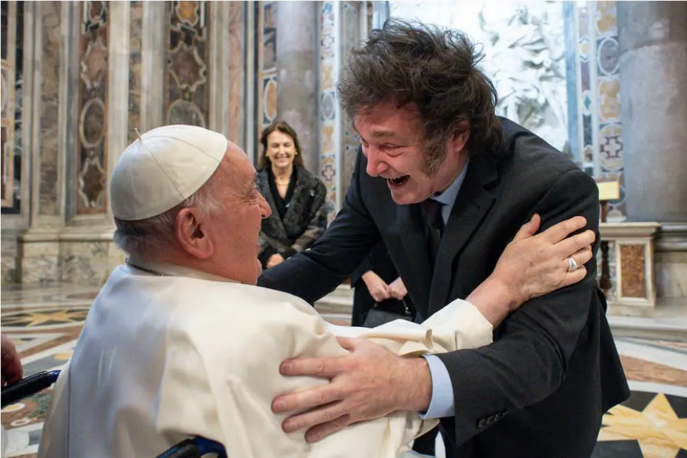 Francisco y Milei, en el encuentro que tuvieron en 2024. //Foto: AP.
