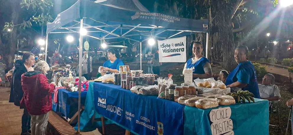 Forman al personal de salud en lengua de señas imagen-9