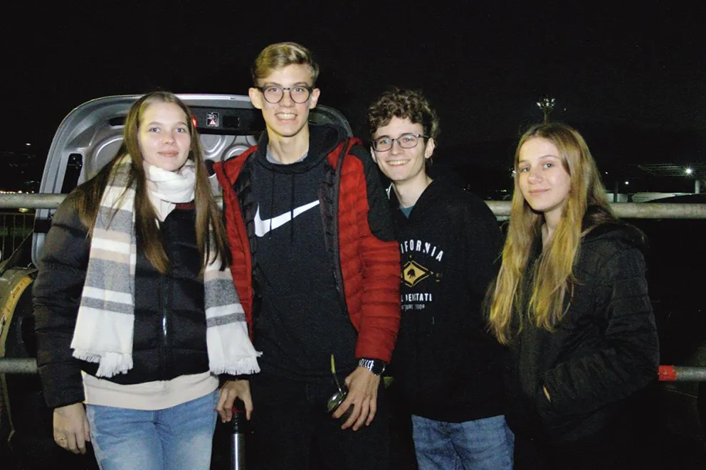 Milagros Taube, Nahuan Klimiuk, Tomás Mussard y Valentina Tenaschuk.