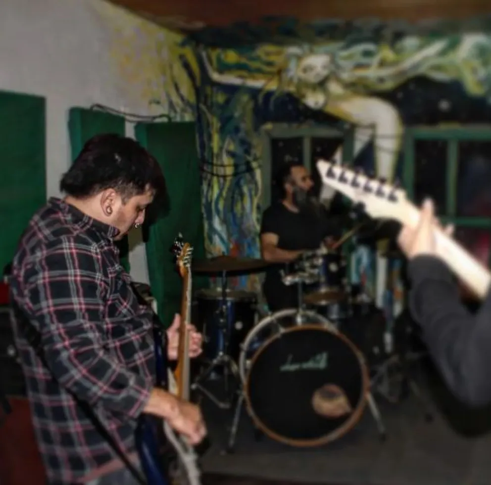 Mount Depression, una de las bandas que será parte del festival Ruidazo Solidario. Foto: Instagram @mountdepression