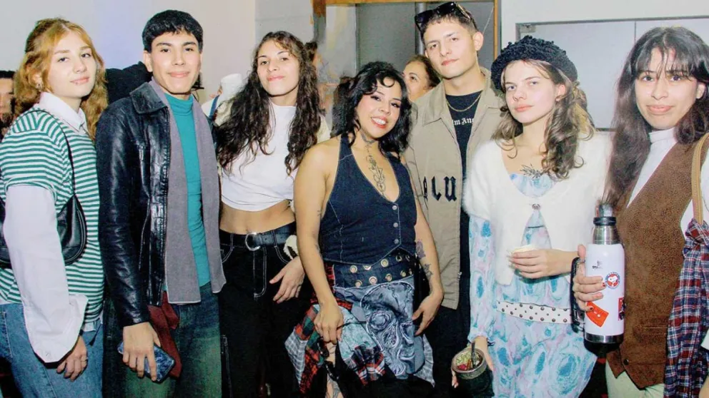 Mayra Melina, Agustín, Oriana Feversani, Melina Paredes, Federico Maidana, Lucila Almeida y Leticia Niz.