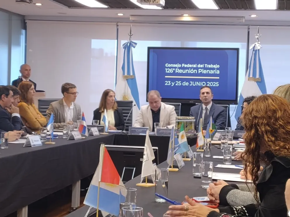 Reabren pasos fronterizos en Misiones tras la bajante del río Uruguay imagen-10