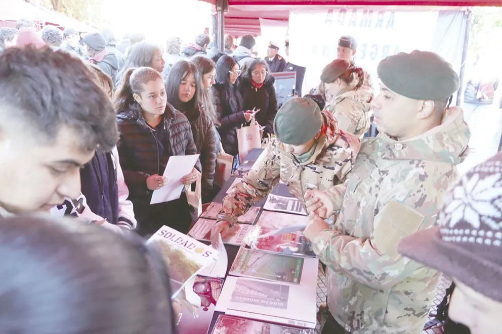 Ingresar a las fuerzas de seguridad es otra opción muy elegida en Eldorado.
