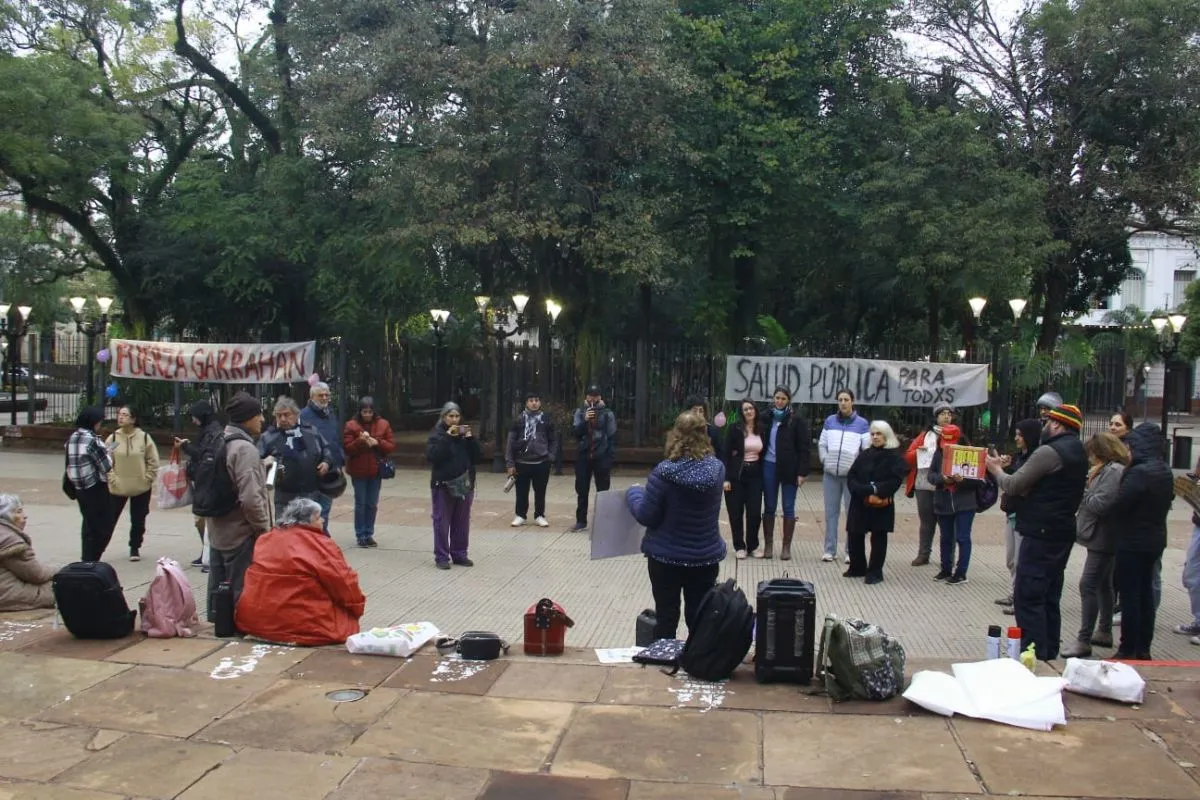 Masiva movilización en el país a favor de los trabajadores y del Hospital Garrahan imagen-8