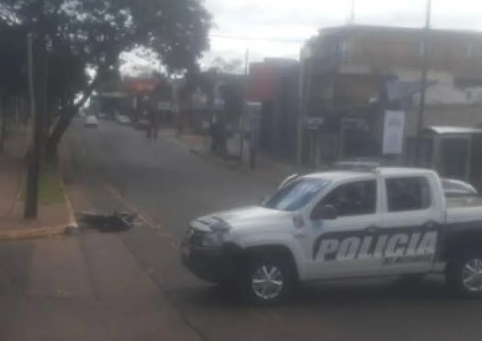 Accidente en Posadas: una mujer herida tras choque entre auto y moto ...