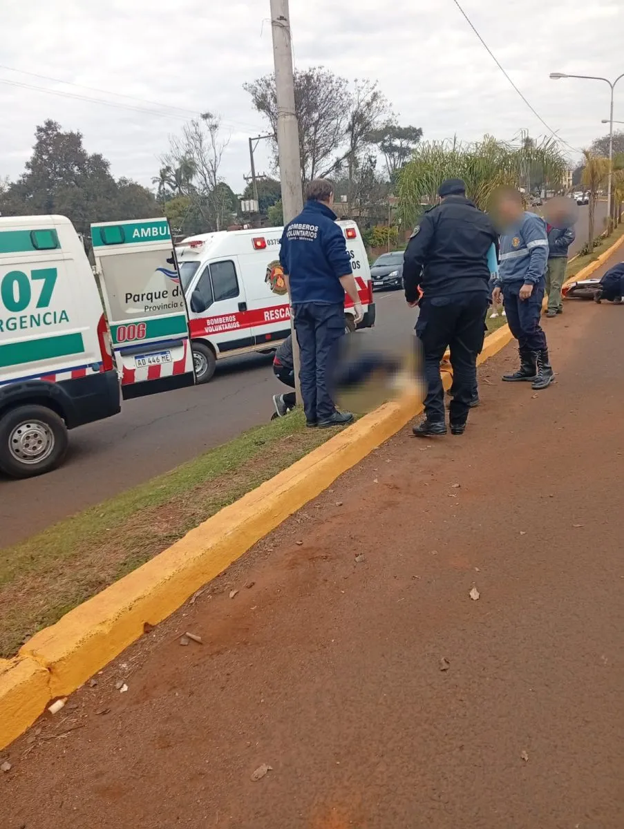 Siniestro vial en Oberá: una joven perdió la vida tras despistar con su ...