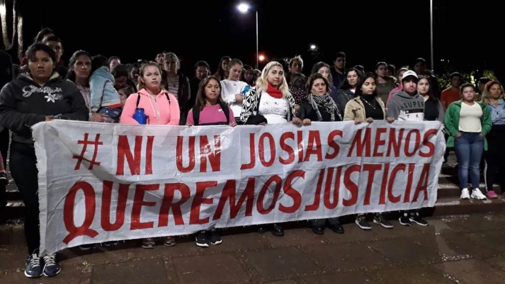 La comunidad de Oberá se unió en más de una oportunidad pidiendo "ni un Josías menos" en las calles. //Foto: archivo.