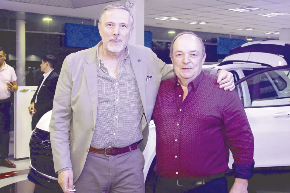 Gonzalo Peltzer y Rodolfo González. 
