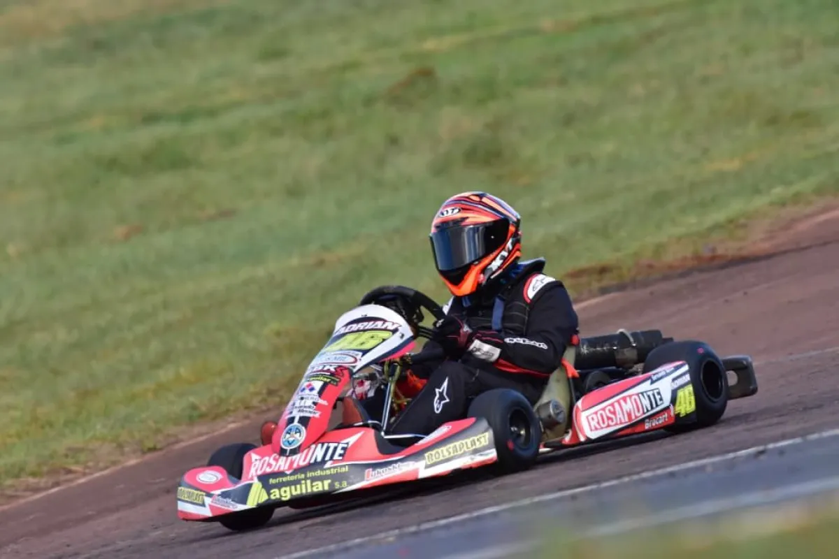 El karting tuvo un sábado de primerizos entre los más veloces | El ...