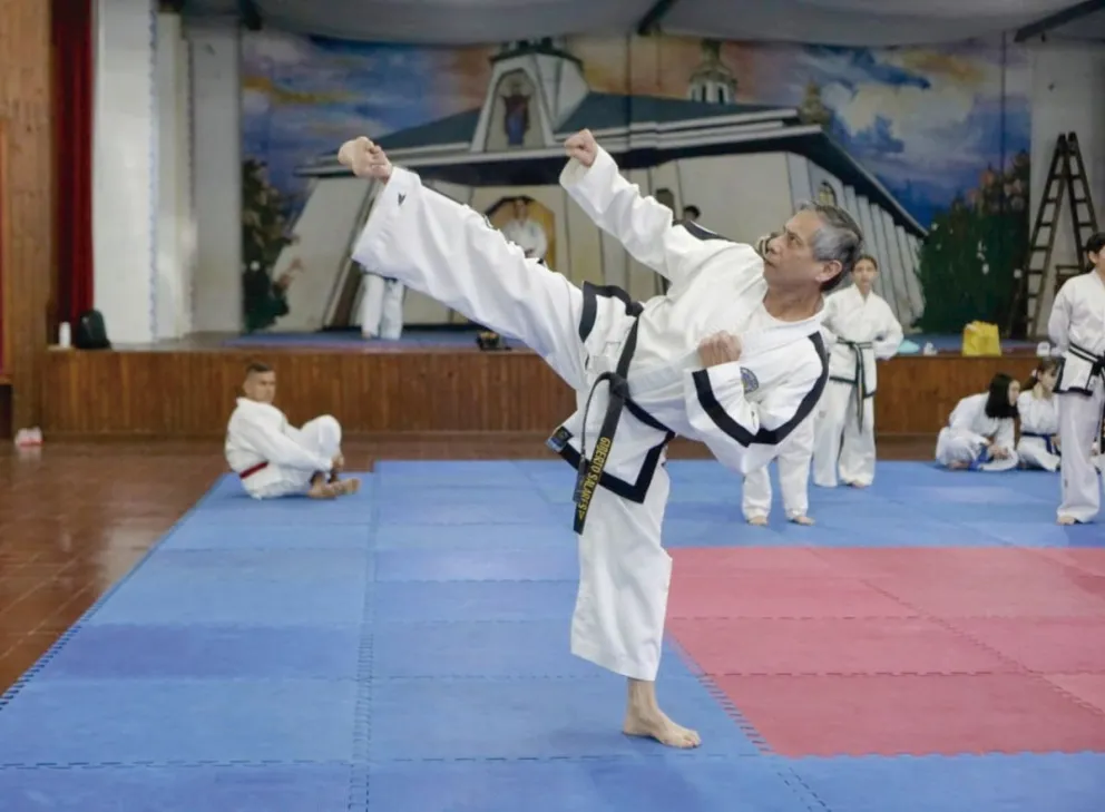 Gilberto comenzó a dar sus primeros pasos en la disciplina de la mano de Carlos Méndez; hoy es uno de los referentes. Foto: Marcos Isaac