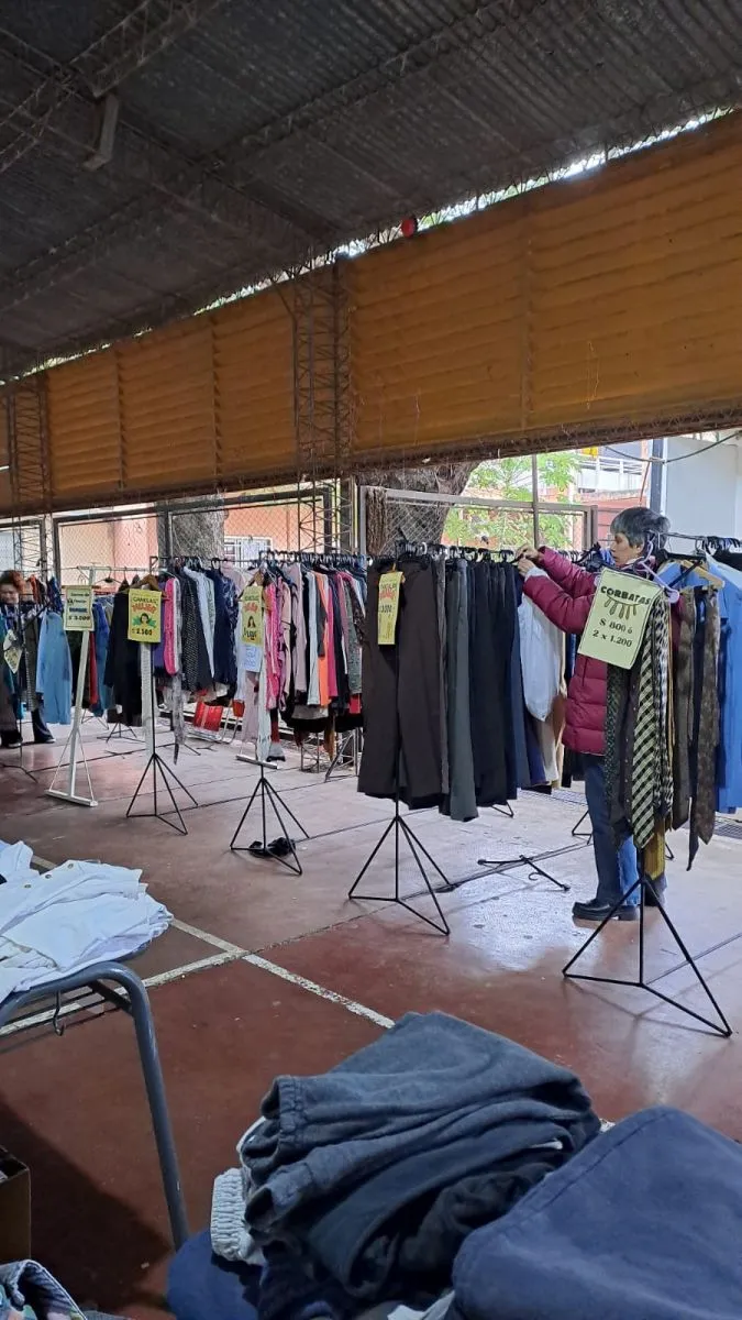 La feria solidaria del Santos Mártires vuelve a tender la mano en Posadas imagen-8