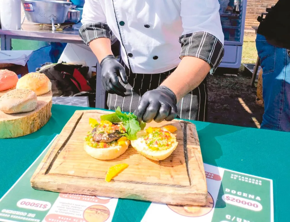 La oferta de hamburguesas ovinas creció como opción gastronómica.