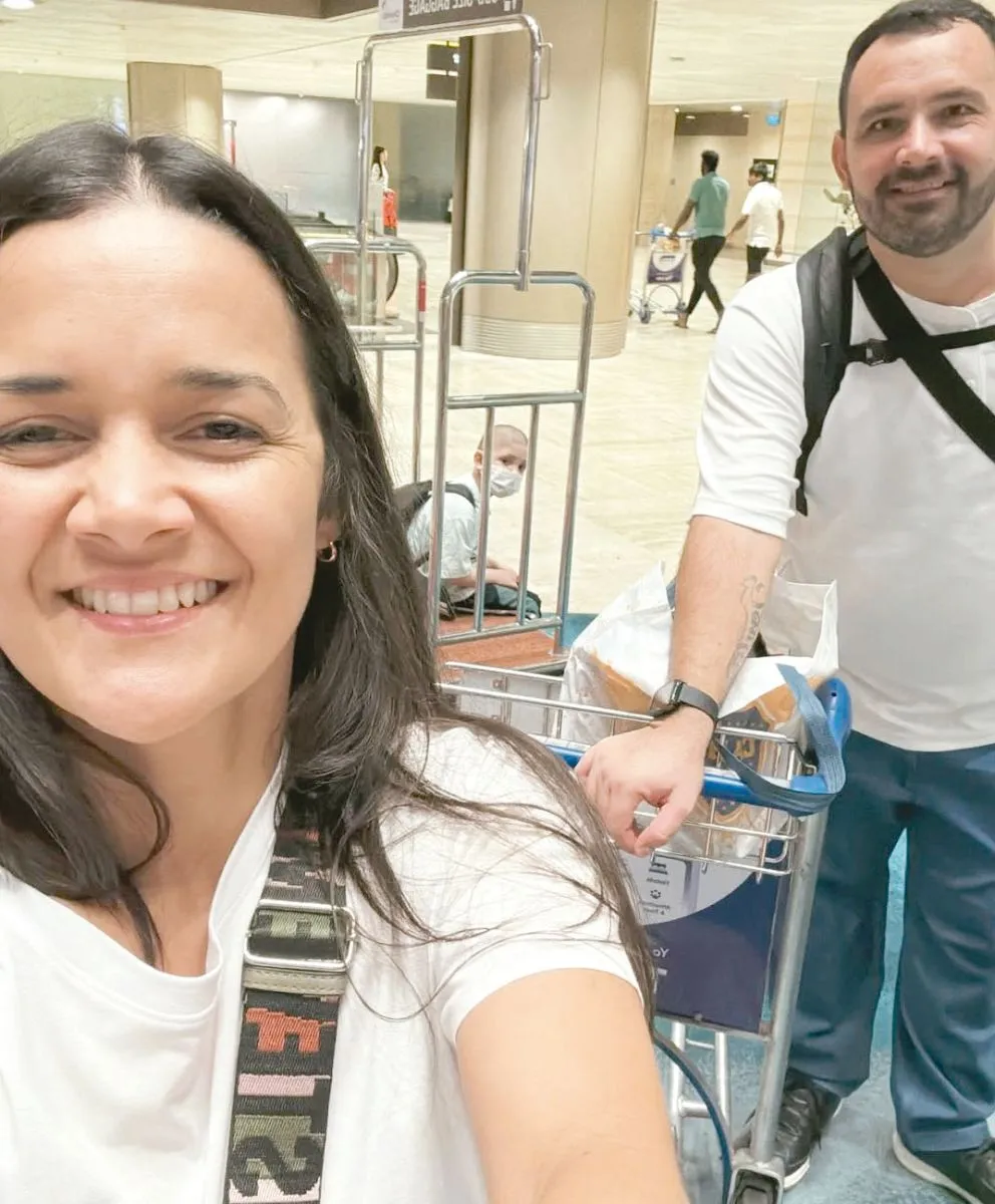 Santino vuelve al país tras meses de tratamiento y de vencer al cáncer imagen-8