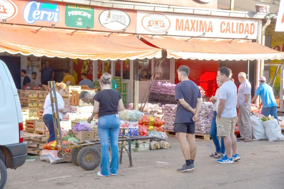 El movimiento en el Mercado comienza a la medianoche. Foto: Jorge Acosta