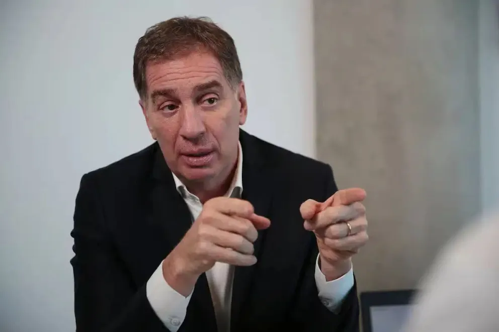 Santilli viene a Misiones a buscar apoyo del gobierno renovador.
