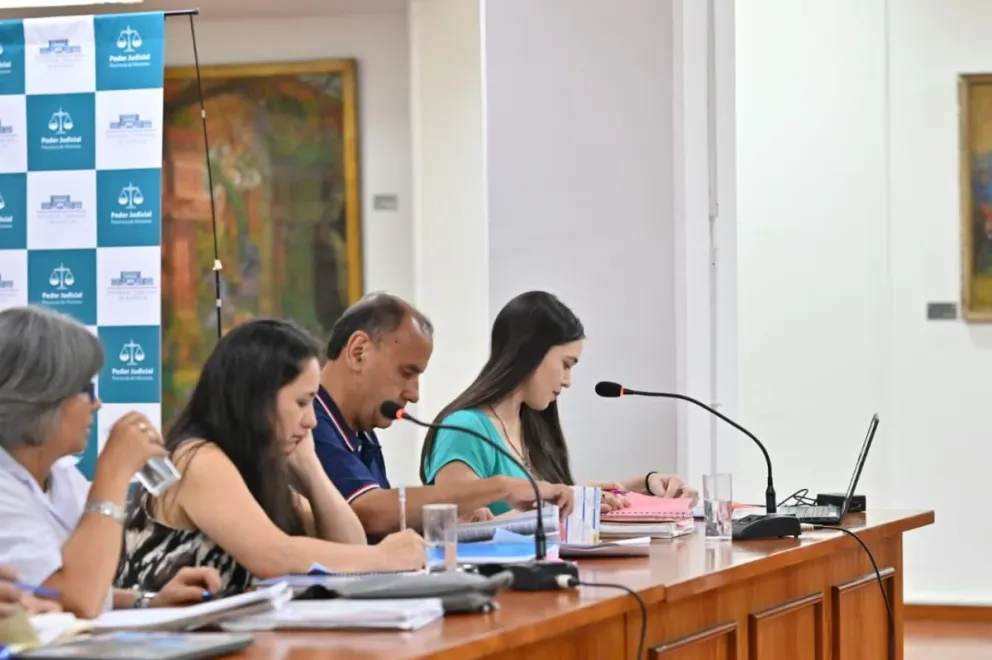 Los abogados de los docentes. //Foto: Joaquín Galiano.
