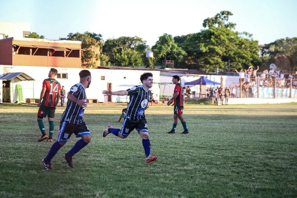 El equipo de Ocampo dio la sorpresa en la casa del Verdirrojo. // Fotos: Natalia Guerrero. 