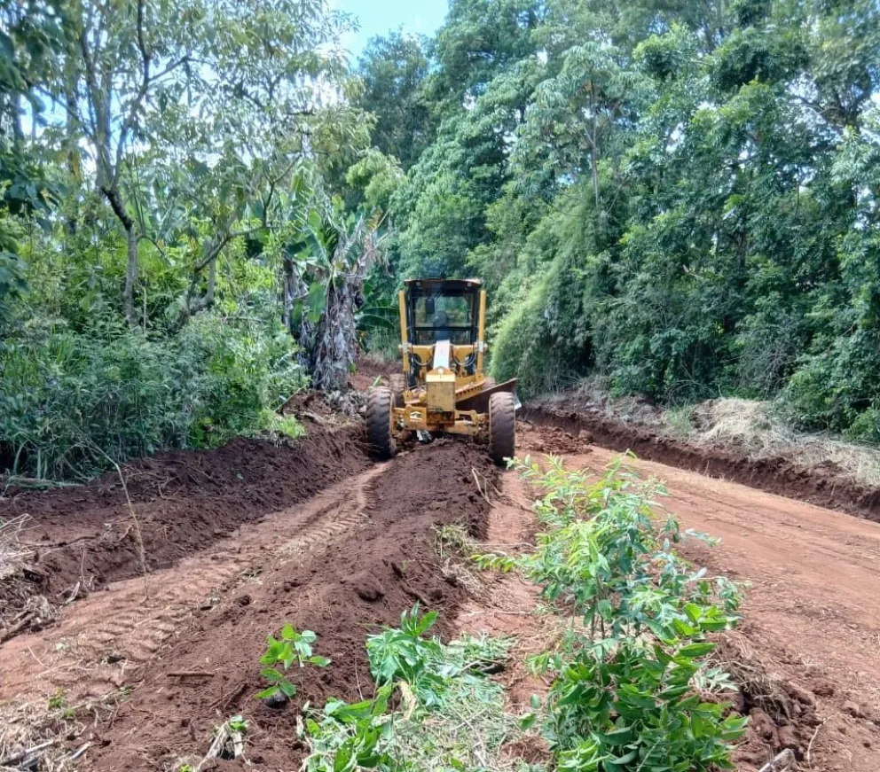 Pozo termal al límite: revelan daños severos y Oberá abre el debate sobre qué hacer con el parque 11 Pozo termal al límite: revelan daños severos y Oberá abre el debate sobre qué hacer con el parque imagen-10