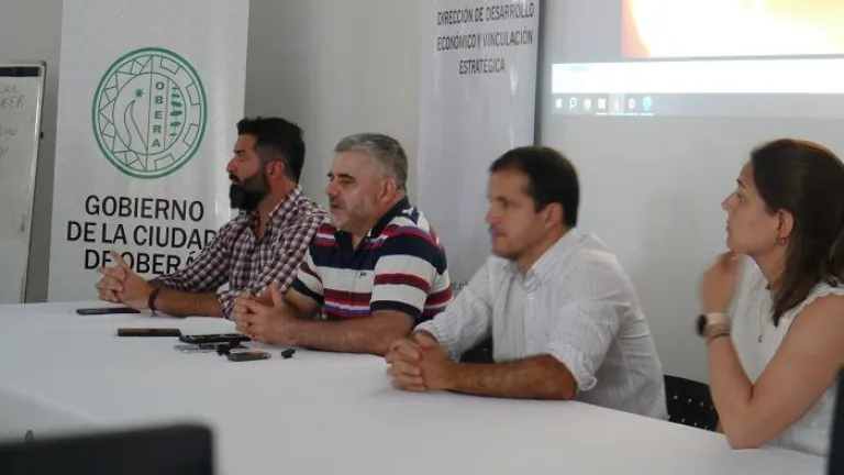 Pozo termal al límite: revelan daños severos y Oberá abre el debate sobre qué hacer con el parque 9 Pozo termal al límite: revelan daños severos y Oberá abre el debate sobre qué hacer con el parque imagen-8